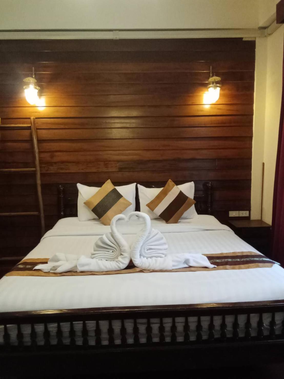 Rustic Guest House Chiang Mai Zewnętrze zdjęcie