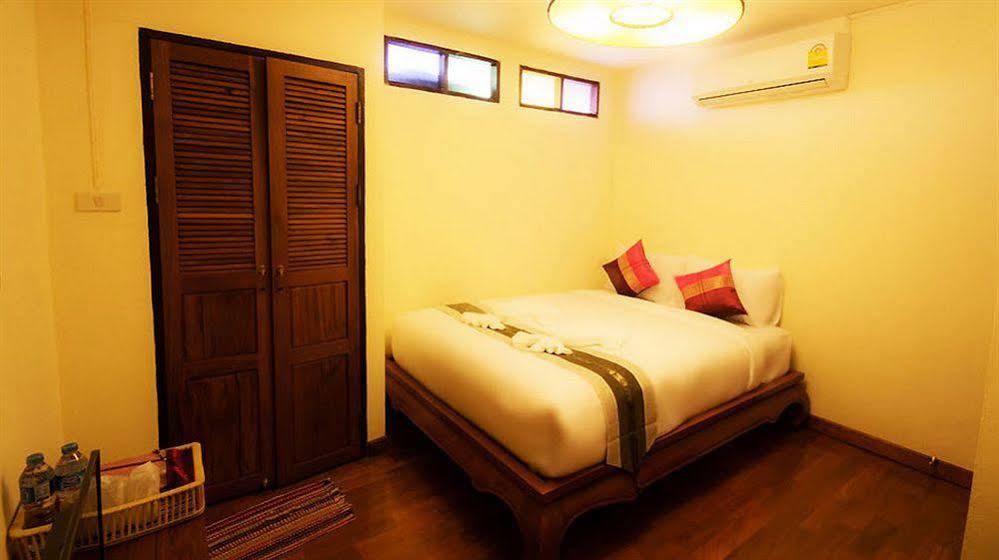 Rustic Guest House Chiang Mai Zewnętrze zdjęcie